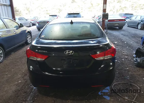 2012 Hyundai Elantra Gls z USA, uszkodzony, nr VIN 5NPDH4AE0CH090902